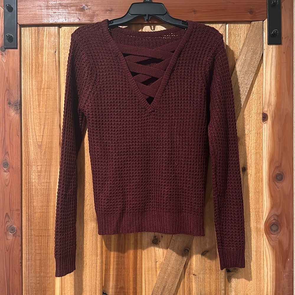 Large Burgundy knit sweater